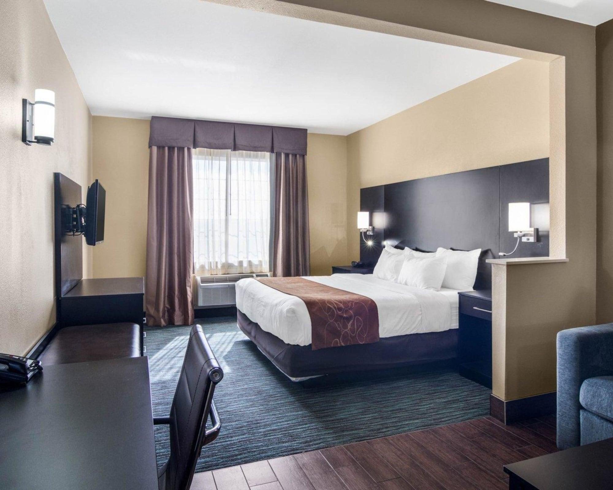 Comfort Suites Odessa Exterior foto